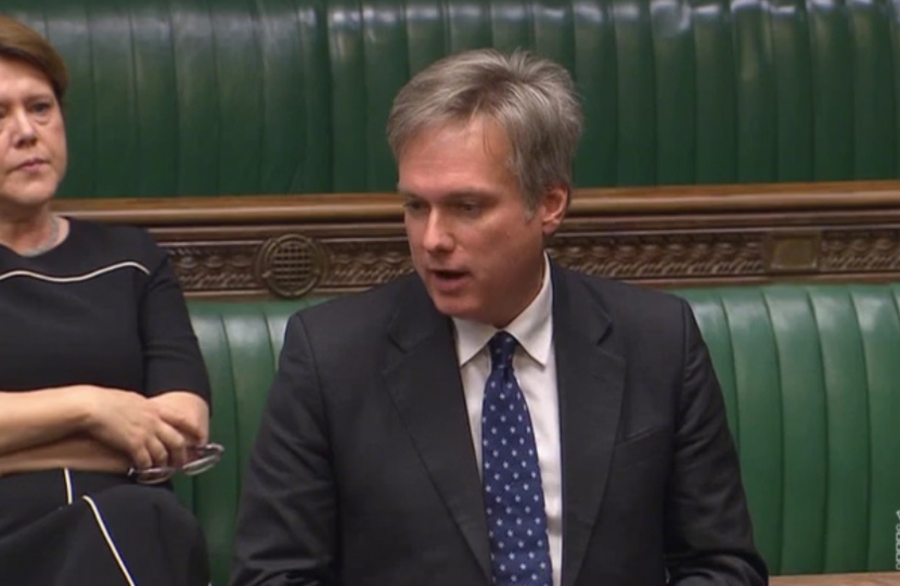 Crawley MP calls for Commons debate on aircraft cabin air poisoning
