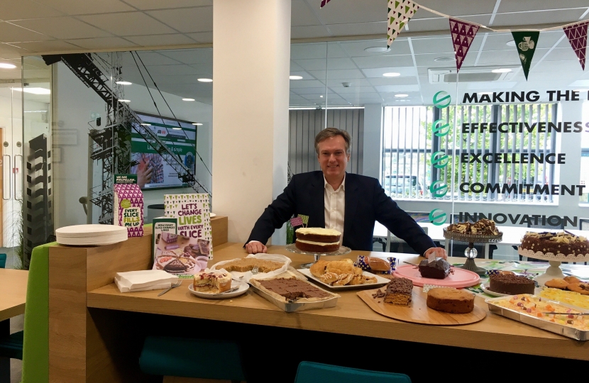 Henry Smith MP attends Crawley Macmillan Coffee Morning