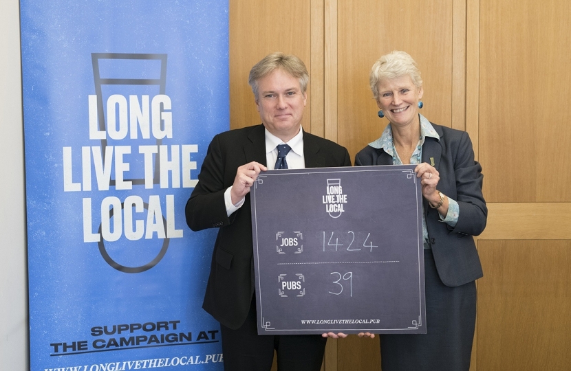 Henry Smith MP pledges support for local pubs in Crawley