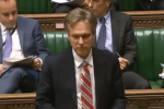 Henry Smith MP presents school funding petition in Parliament