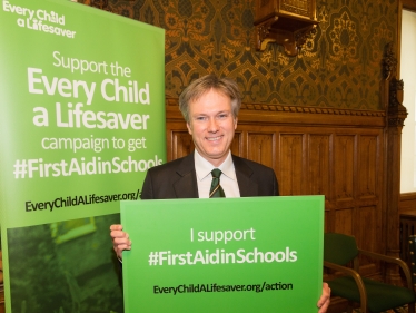 Henry Smith MP has teamed up with St John Ambulance, the British Heart Foundatio