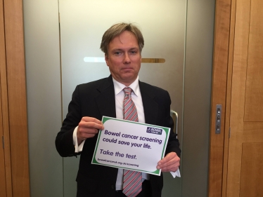 Crawley MP supporting Bowel Cancer Awareness Month