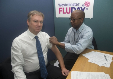 Henry Smith MP reminds those at risk of seasonal flu in Crawley to get flu vaccination