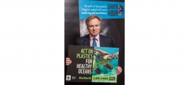 Crawley MP pledges to help protect the planet for Earth Hour 2018