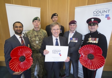 Henry Smith MP welcomes Census change to Count Armed Forces Community In