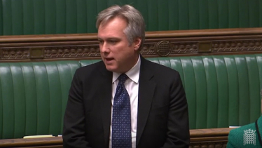 Henry Smith MP welcomes £2 billion extra school funding, helping schools and colleges in Crawley with the highest real terms spending on schools in history